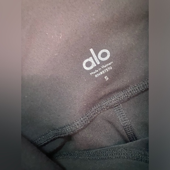 Alo High Waist Verse Legging in Black Zinc size small - Picture 5 of 8